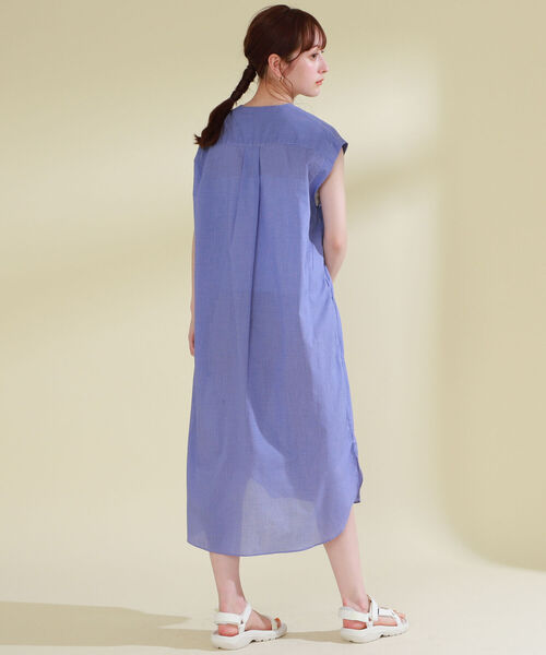 Ray BEAMS(レイビームス)の「GYMPHLEX / ノースリーブ シャツ ドレス(シャツワンピース・レディース・ブルー系その他/ピンク系その他・14)」の6枚目の写真