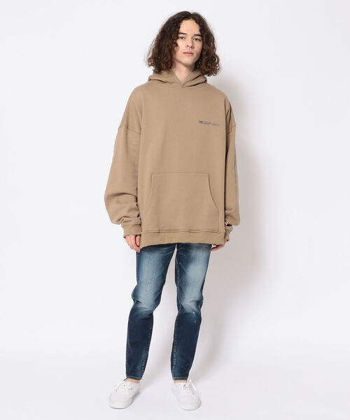 LUSOR（ルーソル）の「LUSOR（ルーソル）360g裏毛ロゴフーディ（パーカー・メンズ・ホワイト/ベージュ/グレー・LARGE/MEDIUM）」の8枚目の写真