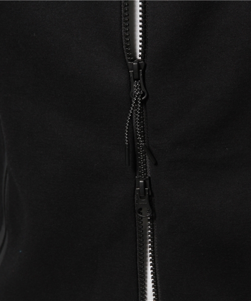 NIKE（ナイキ）の「NIKE TECH FLEECE WR-SUPER HOODY JACKET（ブルゾン・メンズ・グレー/ブラック/ブルー/レッド・LARGE/MEDIUM/SMALL）」の9枚目の写真
