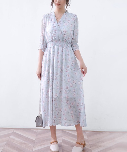 Doux Belle（ドゥーベル）の「花柄フレアシフォンワンピース