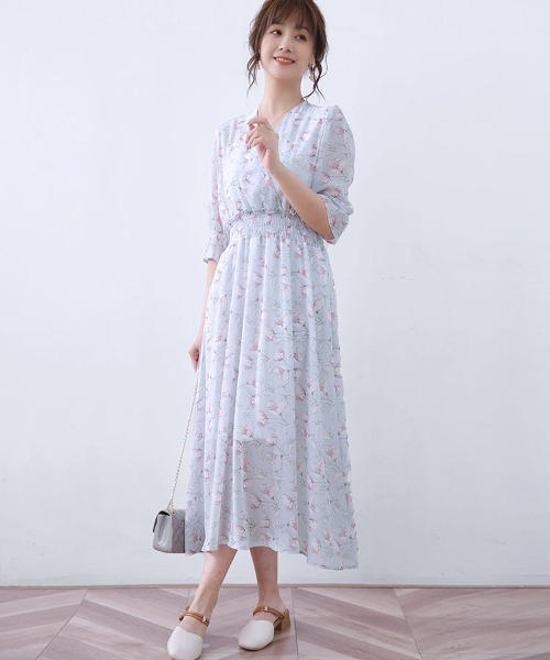 Doux Belle（ドゥーベル）の「花柄フレアシフォンワンピース