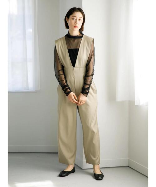 koe（コエ）の「ゆったりサロペット*（サロペット/オーバーオール・レディース・ベージュ/グレー/ブラック・M）」の4枚目の写真