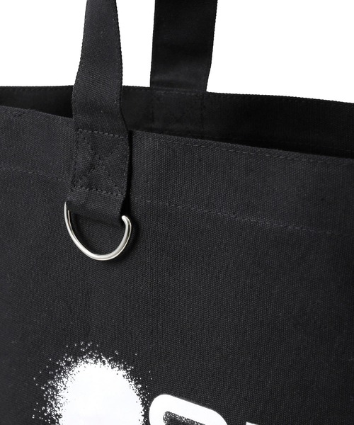 SILAS(サイラス)の「SPRAY LOGO TOTE BAG サイラススプレーロゴトートバッグ(トートバッグ・メンズ・ホワイト/ブラック・ONE SIZE)」の13枚目の写真