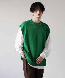 透かし編みニットベスト