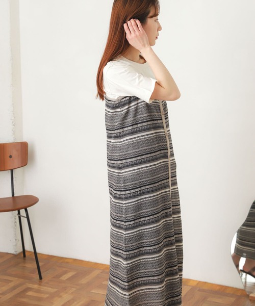 SENSE OF PLACE by URBAN RESEARCH(センスオブプレイスバイアーバンリサーチ)の「ボーダーニットキャミワンピース(ワンピース・レディース・カーキ/ネイビー・ONE)」の7枚目の写真