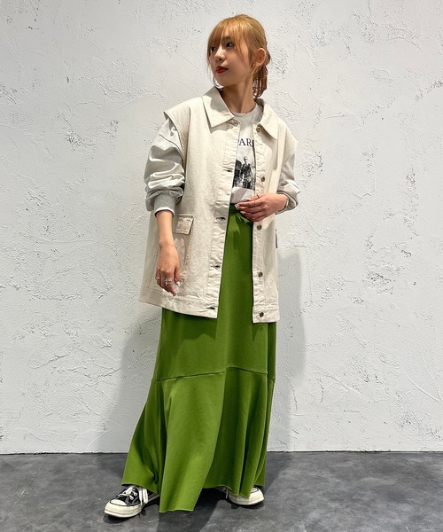 apres jour mignon(アプレジュールミニョン)の「デニムベスト【ZOZOTOWN限定アイテム】(ベスト・レディース・ダークブルー/オフホワイト/ブラック・フリー/X-LARGE)」の8枚目の写真