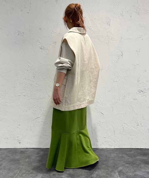 apres jour mignon(アプレジュールミニョン)の「デニムベスト【ZOZOTOWN限定アイテム】(ベスト・レディース・ダークブルー/オフホワイト/ブラック・フリー/X-LARGE)」の10枚目の写真