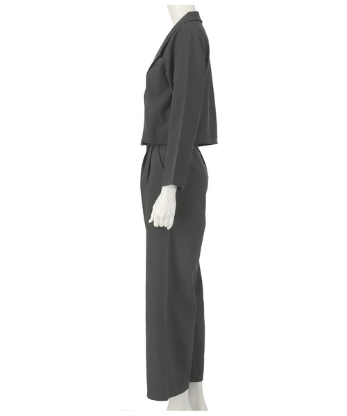 ANAP（アナップ）の「クロップドジャケット×スラックスセットアップ