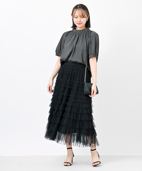 rps（アールピーエス）の「ネック＆スリーブゴム使いＴシャツ（Tシャツ/カットソー・レディース・チャコールグレー/ブラック/オフホワイト/グレイッシュベージュ/ブルー/パープル・M/フリー）」の15枚目の写真