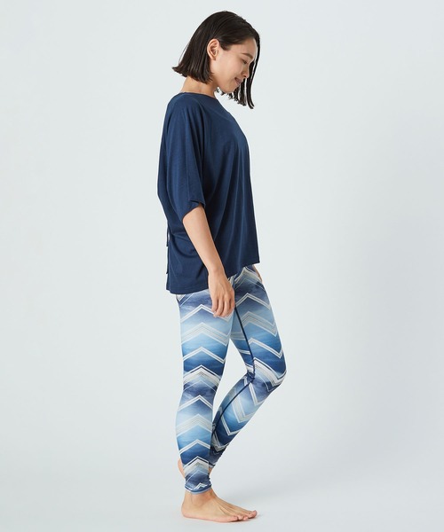 Julier Yoga and Relax(ジュリエヨガアンドリラックス)の「Julier リヨセルコットンソフト天竺バックギャザープルオーバー/エコ(Tシャツ/カットソー・レディース・ホワイト/ベージュ/ネイビー/ミント・FREE)」の22枚目の写真