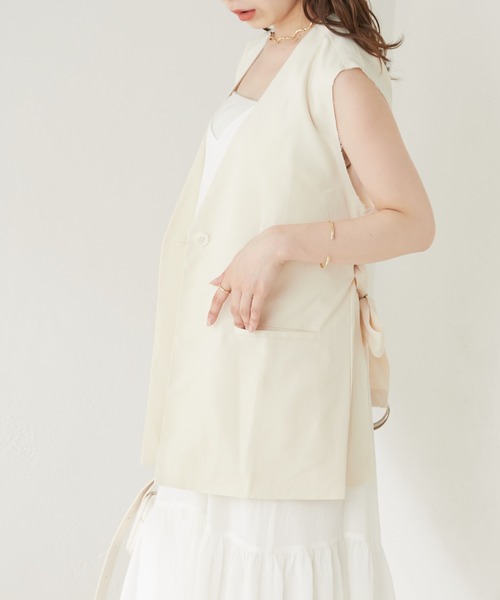 Chico（チコ）の「バックカシュクールベルト付きジャケットベスト（ノーカラージャケット・レディース・ホワイト/ブラック/ピンク・FREE）」の9枚目の写真