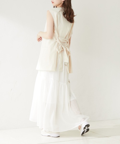 Chico（チコ）の「バックカシュクールベルト付きジャケットベスト（ノーカラージャケット・レディース・ホワイト/ブラック/ピンク・FREE）」の5枚目の写真