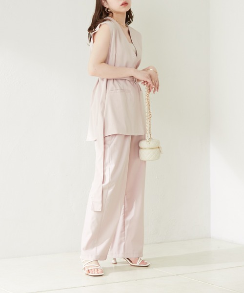 Chico（チコ）の「バックカシュクールベルト付きジャケットベスト（ノーカラージャケット・レディース・ホワイト/ブラック/ピンク・FREE）」の7枚目の写真