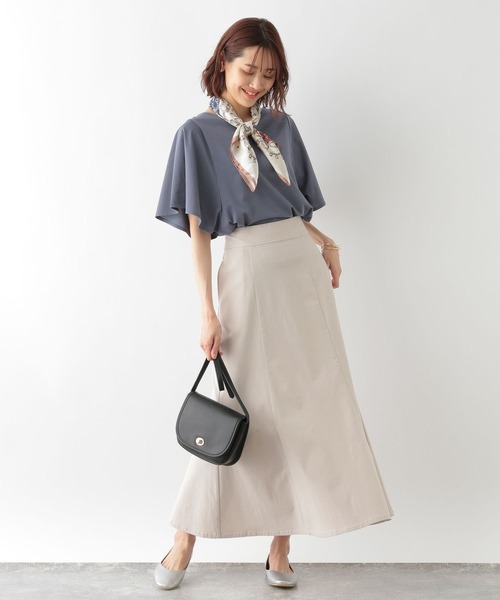 GLOBAL WORK（グローバルワーク）の「快適2WAYフレアスリーブプルオーバー/274457（Tシャツ/カットソー・レディース・ブラック/オフホワイト/スモークピンク/カーキ/グレイッシュブルー/グリーン系その他3・MEDIUM/LARGE）」の11枚目の写真