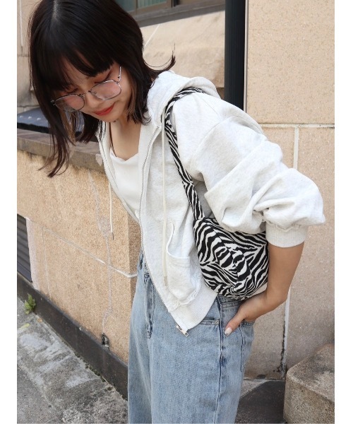 セール】【トレンド人気】ゼブラバッグ（ショルダーバッグ