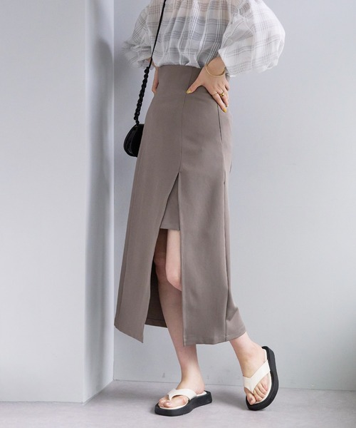 natural couture(ナチュラルクチュール)の「ほど良い肌見せが今年らしい WEB限定サイズ有り/ミニ裏付きハイウエストスリットスカート(スカート・レディース・ピンク/モカ/ブラック/アイボリー・SMALL/MEDIUM)」の3枚目の写真