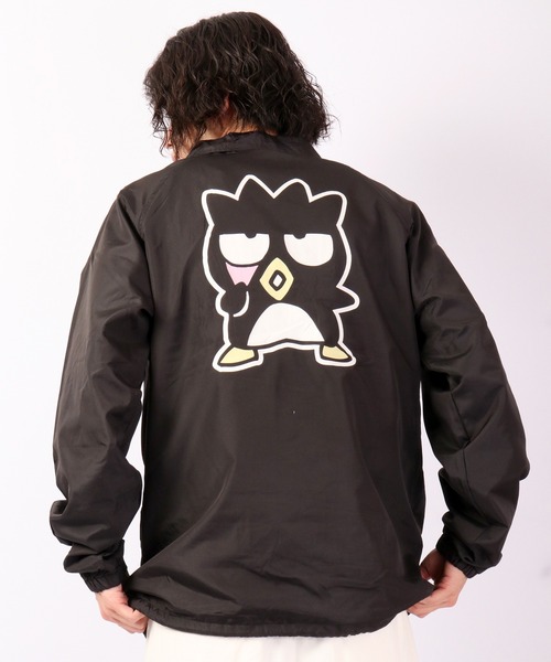sanrio(サンリオ)の「sanrio サンリオキャラクターズコーチジャケット あひるのペックル/シナモンロール/ポチャッコ/バッドばつ丸/ハンギョドン/タキシードサム/ポムポムプリン(ナイロンジャケット・レディース・ブラック/ネイビー/レッド/ターコイズブルー/イエロー/ブルー系その他/チャコール・M/L)」の2枚目の写真