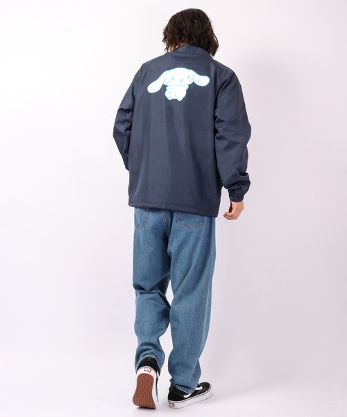 sanrio(サンリオ)の「sanrio サンリオキャラクターズコーチジャケット あひるのペックル/シナモンロール/ポチャッコ/バッドばつ丸/ハンギョドン/タキシードサム/ポムポムプリン(ナイロンジャケット・レディース・ブラック/ネイビー/レッド/ターコイズブルー/イエロー/ブルー系その他/チャコール・M/L)」の21枚目の写真