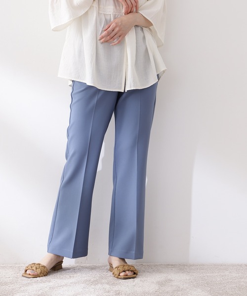 N.（N. Natural Beauty Basic）（エヌエヌナチュラルビューティーベーシック）の「センタープレスフレアパンツ（その他パンツ・レディース・ブラック/イエロー/レッド/ブルー・MEDIUM）」の12枚目の写真