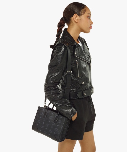 MCM(エムシーエム)の「Munchen トート - ヴィセトス(トートバッグ・レディース・ブラック/ブラウン/グレー・SMALL)」の5枚目の写真