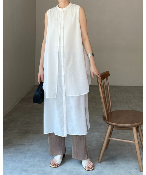 She's Closet(シーズクローゼット)の「バンドカラーレイヤードノースリーブロングシャツワンピース(シャツワンピース・レディース・ホワイト/ブラック/テラコッタ/ライトベージュ/ブルー・FREE)」の6枚目の写真
