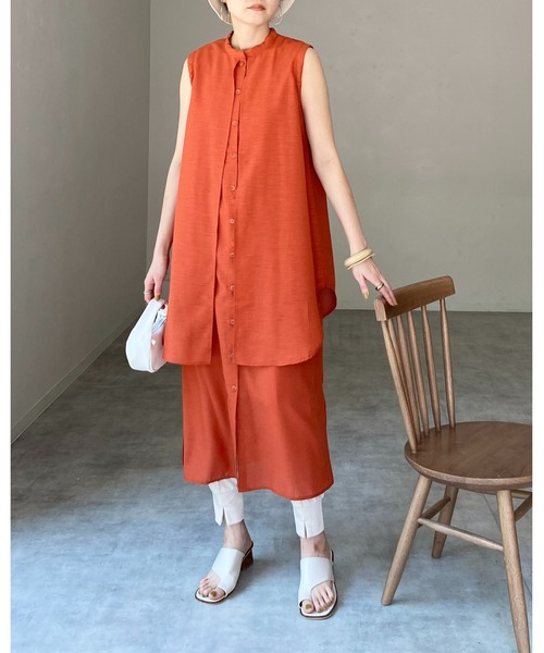 She's Closet(シーズクローゼット)の「バンドカラーレイヤードノースリーブロングシャツワンピース(シャツワンピース・レディース・ホワイト/ブラック/テラコッタ/ライトベージュ/ブルー・FREE)」の16枚目の写真