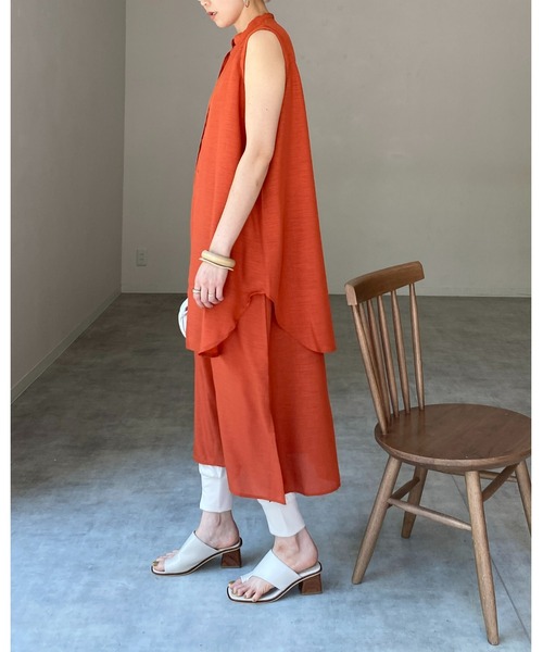 She's Closet(シーズクローゼット)の「バンドカラーレイヤードノースリーブロングシャツワンピース(シャツワンピース・レディース・ホワイト/ブラック/テラコッタ/ライトベージュ/ブルー・FREE)」の17枚目の写真