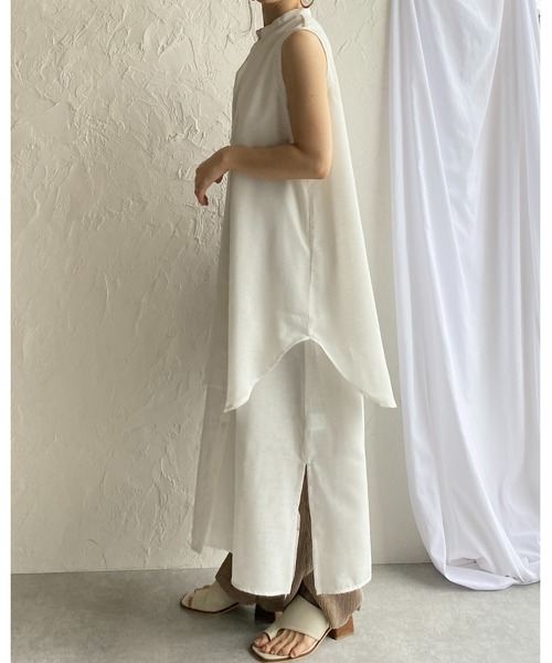 She's Closet(シーズクローゼット)の「バンドカラーレイヤードノースリーブロングシャツワンピース(シャツワンピース・レディース・ホワイト/ブラック/テラコッタ/ライトベージュ/ブルー・FREE)」の20枚目の写真