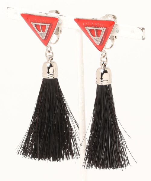 TOGA PULLA(トーガ プルラ)の「TOGA PULLA Triangle fringe earrings TP22-AK276(イヤリング・レディース・ホワイト/グリーン/レッド・ONE SIZE)」の9枚目の写真