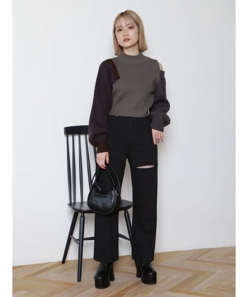 MURUA(ムルーア)の「チューブラウンドバッグ(ハンドバッグ・レディース・ブラック/グリーン・FREE)」の9枚目の写真