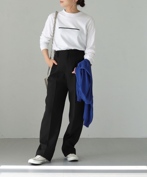 HER CLOSET(ハークローゼット)の「【HER CLOSET】WEB限定 オリジナルラインシンプルロゴロンT WEB LIMITED ORIGINAL LINE SIMPLE LOGO LONG TEE(Tシャツ/カットソー・レディース・ブラック/ホワイト・S/M/L)」の5枚目の写真