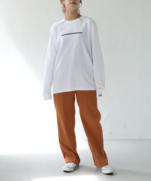 HER CLOSET(ハークローゼット)の「【HER CLOSET】WEB限定 オリジナルラインシンプルロゴロンT WEB LIMITED ORIGINAL LINE SIMPLE LOGO LONG TEE(Tシャツ/カットソー・レディース・ブラック/ホワイト・S/M/L)」の18枚目の写真