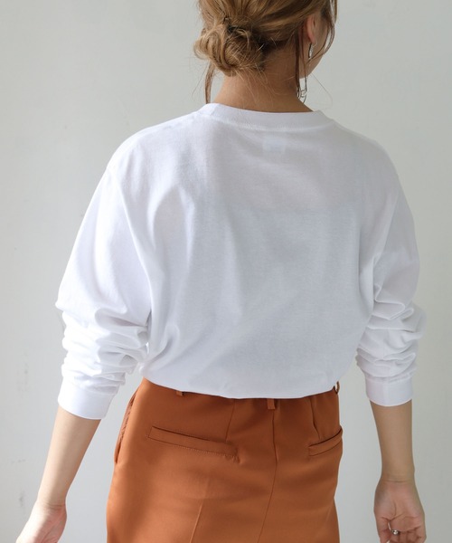 HER CLOSET(ハークローゼット)の「【HER CLOSET】WEB限定 オリジナルラインシンプルロゴロンT WEB LIMITED ORIGINAL LINE SIMPLE LOGO LONG TEE(Tシャツ/カットソー・レディース・ブラック/ホワイト・S/M/L)」の14枚目の写真