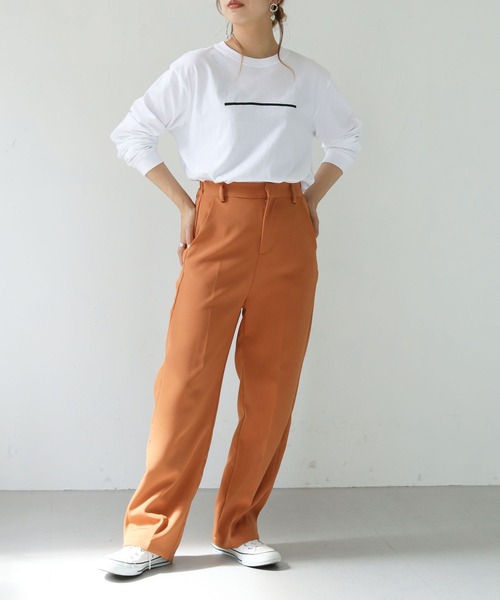 HER CLOSET(ハークローゼット)の「【HER CLOSET】WEB限定 オリジナルラインシンプルロゴロンT WEB LIMITED ORIGINAL LINE SIMPLE LOGO LONG TEE(Tシャツ/カットソー・レディース・ブラック/ホワイト・S/M/L)」の15枚目の写真