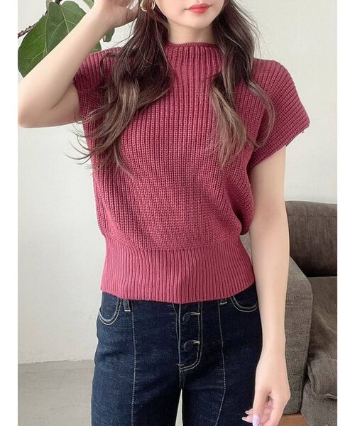 RESEXXY(リゼクシー)の「フレンチスリーブタートルニットトップス(ニット/セーター・レディース・ブラック/ピンク/アイボリー/マスタード・FREE)」の4枚目の写真