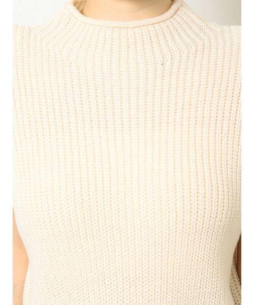 RESEXXY(リゼクシー)の「フレンチスリーブタートルニットトップス(ニット/セーター・レディース・ブラック/ピンク/アイボリー/マスタード・FREE)」の11枚目の写真