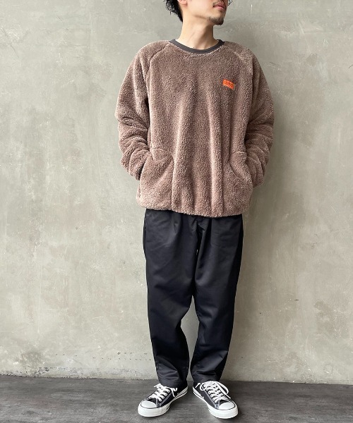 UNIVERSAL OVERALL（ユニバーサルオーバーオール）の「【FINEBOYS 2月号掲載】[UNIVERSAL OVERALL/ユニバーサルオーバーオール] 別注 クルーネックボアフリースプルオーバー（スウェット・レディース・ネイビー/アイボリー/グレイッシュベージュ・M/L/XL）」の8枚目の写真