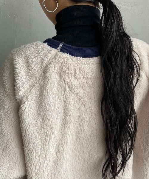 UNIVERSAL OVERALL（ユニバーサルオーバーオール）の「【FINEBOYS 2月号掲載】[UNIVERSAL OVERALL/ユニバーサルオーバーオール] 別注 クルーネックボアフリースプルオーバー（スウェット・レディース・ネイビー/アイボリー/グレイッシュベージュ・M/L/XL）」の13枚目の写真