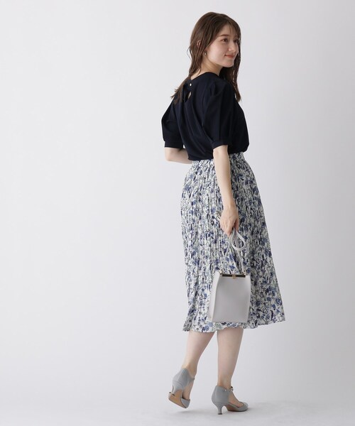 index（インデックス）の「◆ボタニカルフラワープリーツスカート【WEB限定サイズ】（スカート・レディース・ブラック系/ブルー系/ワイン系1・36/40/42/38）」の19枚目の写真