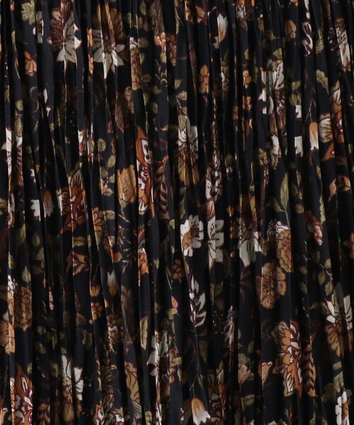 index（インデックス）の「◆ボタニカルフラワープリーツスカート【WEB限定サイズ】（スカート・レディース・ブラック系/ブルー系/ワイン系1・36/40/42/38）」の20枚目の写真