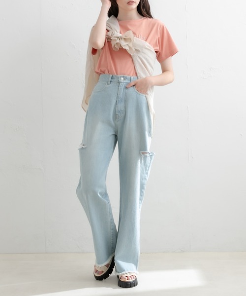 OLIVE des OLIVE（オリーブデオリーブ）の「ダメージデニムパンツ（デニムパンツ・レディース・サックスブルー/ワンウォッシュ・SMALL/MEDIUM）」の3枚目の写真