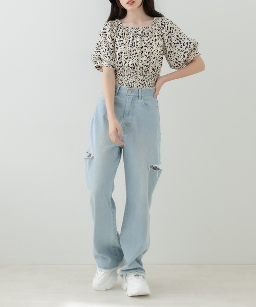 OLIVE des OLIVE（オリーブデオリーブ）の「ダメージデニムパンツ（デニムパンツ・レディース・サックスブルー/ワンウォッシュ・SMALL/MEDIUM）」の7枚目の写真