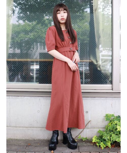 MURUA（ムルーア）の「2WAYコンビマーメイドワンピース（ワンピース・レディース・ブラウン/ブラック・FREE）」の6枚目の写真
