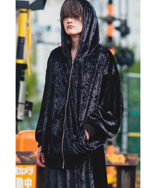 ankoROCK(アンコロック)の「ベロアパーカー -オーバーサイズ-(パーカー・メンズ・A・ONE SIZE)」の4枚目の写真