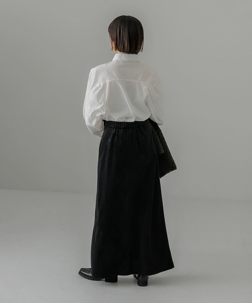 KBF（ケイビーエフ）の「立体スリーブシャツ（シャツ/ブラウス・レディース・ホワイト/ブルー/ネイビー・ONE）」の4枚目の写真