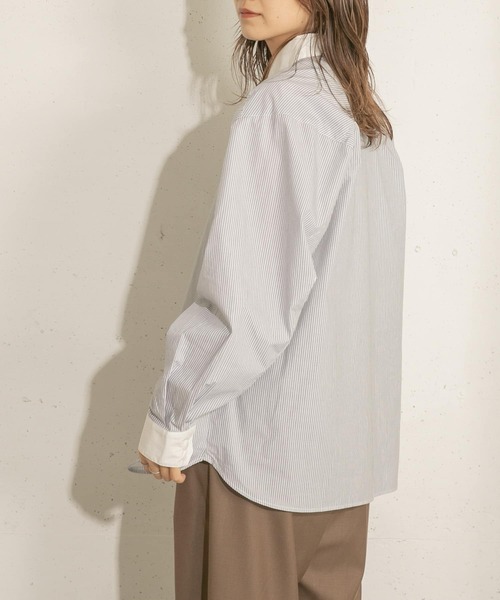 KBF（ケイビーエフ）の「立体スリーブシャツ（シャツ/ブラウス・レディース・ホワイト/ブルー/ネイビー・ONE）」の18枚目の写真