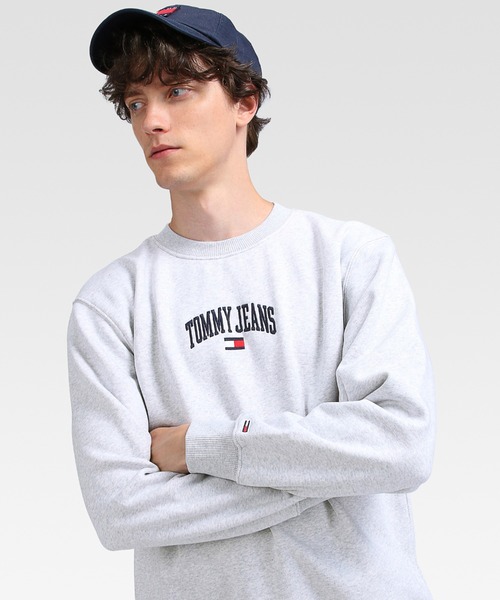 tommy jeans（トミー ジーンズ）の「リラックスカレッジスウェットシャツ（スウェット・メンズ・ライトグレー/ブラック/ベージュ・SMALL/MEDIUM/LARGE/X-LARGE/X-SMALL）」の18枚目の写真