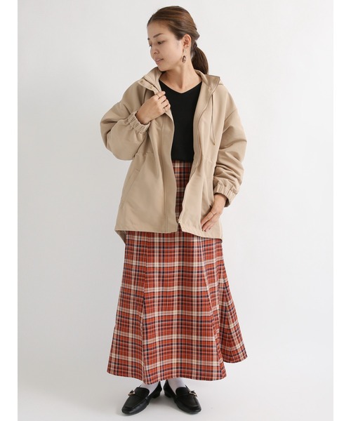 Te chichi TERRASSE（テチチテラス）の「ドロストマウンテンパーカー（ブルゾン・レディース・ベージュ/ネイビー/モカ・ﾌﾘ-）」の7枚目の写真