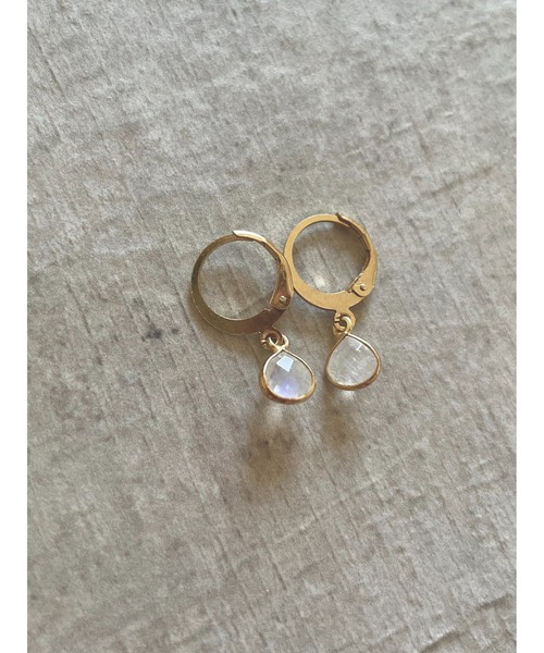 tone(トーン)の「【Agaro】No.231 天然石 一粒 シンプル サージカルステンレス(MA)(ピアス(両耳用)・レディース・グレー/クリア/ピンク/レッド/パープル/イエロー/グリーン/ブルー/オレンジ/その他1/ブラック/その他2/ピンク系1・FREE)」の13枚目の写真