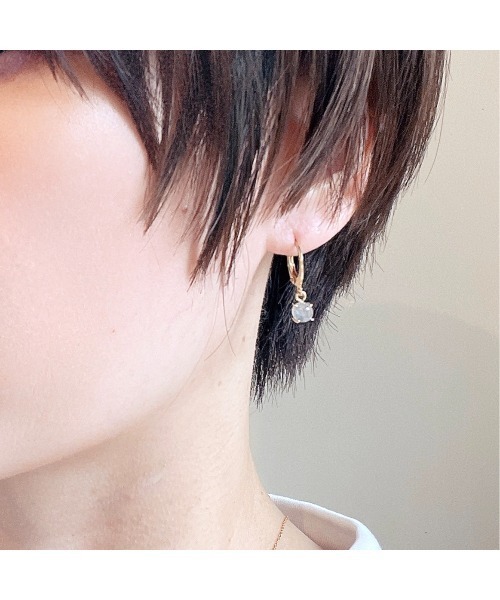 tone(トーン)の「【Agaro】No.231 天然石 一粒 シンプル サージカルステンレス(MA)(ピアス(両耳用)・レディース・グレー/クリア/ピンク/レッド/パープル/イエロー/グリーン/ブルー/オレンジ/その他1/ブラック/その他2/ピンク系1・FREE)」の16枚目の写真